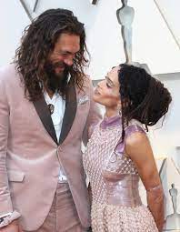 I have a desire to create more film, more beauty, more art, more love, but i don't feel desperate. So Krass Beschenkt Jason Momoa Seine Frau Lisa Bonet Zum Geburtstag