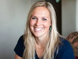 YMB #89 Building the Mini Habits of Reading: A Conversation with Abby Wahl 