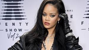 One thing bout #buttadrop , it's gon give what's its s'pose to gave читать читать @rihanna. Rihanna Apologises For Islamic Verse At Fenty Lingerie Fashion Show Bbc News