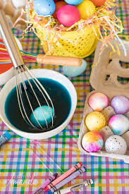 Imagine a preschool world that's only black and white. 10 Tips For Coloring Eggs With Toddlers Preschoolers Crafts By Amanda