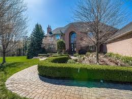 78861 Pine Tree Ct Bruce Twp Mi 48065 Mls 217045392 Zillow Types Of Houses Zillow Condos For Sale