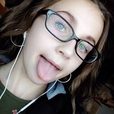 madi sullivan (@madisullivannn)