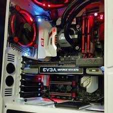Black And White Pc Build Rgb Awesome Build Here From J Ray93 Check Out The Color Scheme The Red Really Sets Off The Black And White Nzxt Styling The Sp Pc Setup Battlestation Gaming Pc
