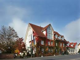 Very cool but ultimately disappointing hipster bar. Restaurant Haus Am See In Grosskrotzenburg Holidaycheck