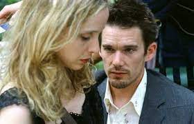 Julie delpy and ethan hawke on location with the director, richard linklater, center.credit.despina spyrou/sony pictures classics. Bild Zu Julie Delpy Before Sunset Bild Ethan Hawke Julie Delpy Filmstarts De