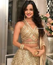 Beli produk fashion model baru cowok pakaian berkualitas dengan harga murah dari berbagai pelapak di indonesia. 437 Likes 15 Comments Sanaya Sananyairani On Instagram Sananyairani Baru Oscars Red Carpet Dresses Bollywood Actress Hot Photos Oscar Fashion