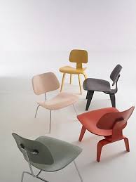 Eames Chairs In Beautiful Colours Like By Dia Art Travel Artribute Diaism Tjann Tjantek Ar Eames Molded Plywood Dining Chair Interior Furniture Plywood Chair