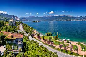 It is situated on road and rail routes to the simplon pass. Campinglagomaggiore Stresa