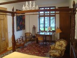 Use custom templates to tell the right story for your business. Hotels Nahe Am Yogi Haus Die Besten Hotelpreise In Umgebung Vom In Berlin Deutschland