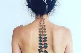Her father, sholto died after two year battle with brain cancer, she has a tattoo on her foot in his memory written: 19 Outrageously Pretty Botanical Tattoos