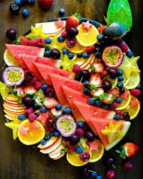 Fruit Fruit With The Sunny Vibes That Winter Has Been Supplies This Fresh And Fruity Platter Is The Perfect Mid Aft Bbq Fruit Food Fruit