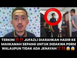 Jufazli shi ahmad yang digelar superhero malaya dilihat berjalan seiringan dengan pasukan yang menyokong musa aman. Jufazli Tv Litetube