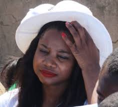 Anne nhira ретвитнул(а) hermaine m. Under Fire Actress Anne Nhira At Grace March Says Has A Right To Choose Her Associates Newzimbabwe Com