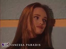 With her blonde fringe, quirky smile and intoxicating shyness, the young prodigy launched her singing career to great success with joe le taxi in 1988, at just 14. Vanessa Paradis Reveillon Reveillons 31 Decembre 1990 Youtube