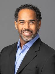 Gregory Swan's Instagram, Twitter & Facebook