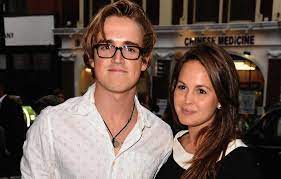 Tom and giovanna fletcher have apologised for a huge error of judgment after using the government furlough fletcher, 36, and her mcfly singer husband, 35, issued a joint statement on tuesday. Who Is Tom Fletcher S Wife Giovanna When Did She Give Birth To Max And Who S Her Brother Mario Falcone