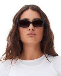 Sadie x GANNI Cherry Bomb