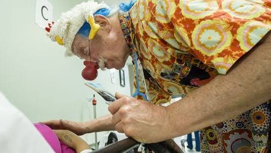 The real Patch Adams spreads laughter at hospital