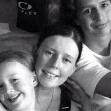 Fundraiser by Emma Goss : Amanda Snell's Memorial Service