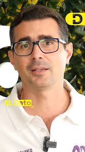 #TermómetroPolítico🌡️ , “NOSOTROS ABRIMOS LOS BRAZOS PARA QUE LOS  ECUATORIANOS TAMBIÉN PUEDAN FORMAR UN NUEVO ECUADOR", "Lo que esta haciendo  Daniel Noboa es reconstruir desde las cenizas al Ecuador", ...