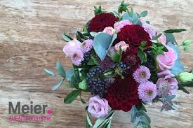 Brautstrauss Beerentone Blumenstrauss Hochzeit Brautstrausse Hochzeitsfloristik