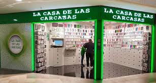 Compra las mejores marcas de productos de camping con envío a domicilio. La Casa De Las Carcasas Centre Comercial Montigala