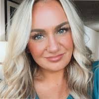 Abigail Sears's Instagram, Twitter & Facebook