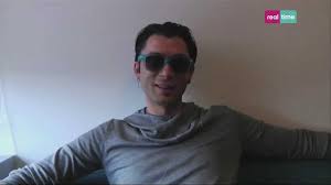 Chi è carlo di francesco? Amici Di Maria De Filippi Il Prof Carlo Di Francesco Saluta I Fan Di Real Time Youtube
