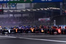 Aston martin formula 1 team boss otmar szafnauer insists that sebastian vettel is not beating himself up after a difficult start to the 2021 season. Espn Sees Double Digit Viewership Growth Numerous Records In 2019 Formula 1 Season Espn Press Room U S
