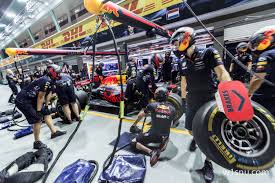Sport Photography Sport Photographer Singapore Sport Photographer F1 Formula One Redbull Ferrari Pit Stop Sports Photograph Sports Sport Photography