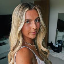 I'm officially a graduate in Marketing Communications with Public  Relations! 🎓 Wow, what an amazing 4 years of hard work, fun,  long-distance, and invaluable life lessons. I wouldn't have changed…