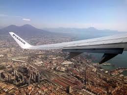 Portare alimenti in aereo è un'esigenza molto comune per i viaggiatori e in linea generale non ci sono grosse limitazioni. Liquidi Bagaglio A Mano In Aereo Le Regole E I Miei Consigli
