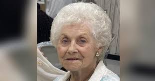 Jeremy Irby's Instagram, Twitter & Facebook