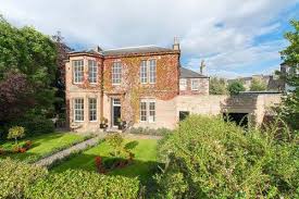 Harry Potter Author J K Rowling Lists Excess Scottish Manse Maison De Star Maisons De People Maison