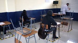 La comunidad autónoma de castilla y león ha publicado el calendario escolar del curso 2020/2021 con las fechas de inicio y fin de curso, las vacaciones de navidad y semana santa y el resto de días no lectivos. Mineduc Informo Que Ano Escolar 2021 Se Iniciara El 1 De Marzo Cooperativa Cl