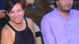 Изучайте релизы ελένη κούρκουλα на discogs. Elenh Koyrkoyla H Annita Pania Einai H Kalyterh Paroysiastria Ths Thleorashs Me Enoxlei H Pasokila Athenstimeout