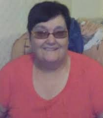 Esther Dowling's Instagram, Twitter & Facebook