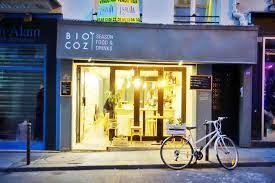 biocoz c est une enseigne de slow food bio qui cuisine des ingredients de saison sous forme de buddha bowls a moins de 10 bio cuisine restaurant
