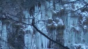 Nu descărcați materialul fără să precizați sursa, altfel el va fi raportat. Cascada BigÄƒr Una Dintre AtracÅ£iile Turistice Ale Romaniei E AmeninÅ£atÄƒ De Vremea Rea Din Ultima PerioadÄƒ