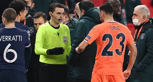 The ucl football match between psg and istanbul basaksehir was suspended inside the opening 15 minutes following an incident involving one of the match officials, according to uefa on tuesday. Q1wmkgsq8aszdm