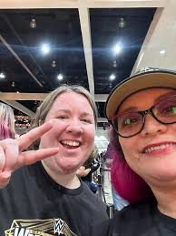 My photo op haul from STARRCAST 国 ALLIN AS тЕЖ shot