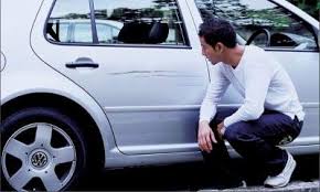 Check spelling or type a new query. Bagaimana Cara Menghilangkan Calar Dangkal Dan Dalam Dari Linoleum Lamina Cincin Emas Dan Perak Permukaan Krom Dan Logam Meja Penutup