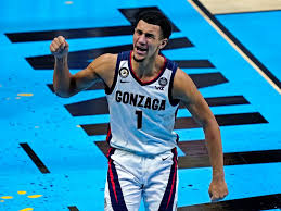 Freshman paige bueckers was the huskies' first ap player of the year since breanna stewart won the award three years in a row from. Lvip1fgwyasuhm