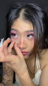 Gabrielle Singh's Instagram, Twitter & Facebook