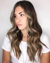 Partial highlights are a fun way to mix up your hair. Was Ist Der Unterschied Zwischen Partiellen Und Vollen Highlights Neueste Frisuren Bob Frisuren Frisuren 2018 Neueste Frisuren 2018 Haar Modelle 2018 Thick Hair Styles Partial Blonde Highlights Short Dark Hair