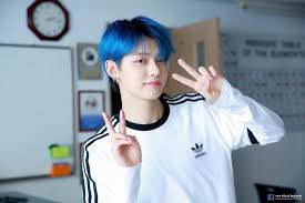 They debuted on february 3rd, 2020 with 'sorry mama'. Pann Kpop On Twitter Blue Hair Seems To Be Popular Among Idols These Days Knetz React Https T Co P9xor4be4d