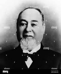 Ted Strauss's Instagram, Twitter & Facebook