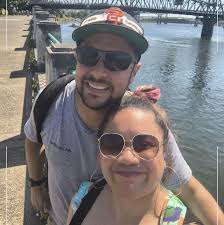 How to rank wrestling commentators without bias?