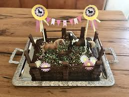 Pin Von Anastasia Socobasin Auf Emilia S Geburtstage Pferdeparty Kindergeburtstag Pferde Kuchen Kindergeburtstagssnacks