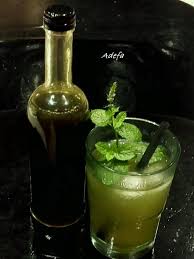 Minze Sirup Pfefferminz Sirup Rezept Rezept In 2020 Minze Sirup Sirup Rezepte Pfefferminze